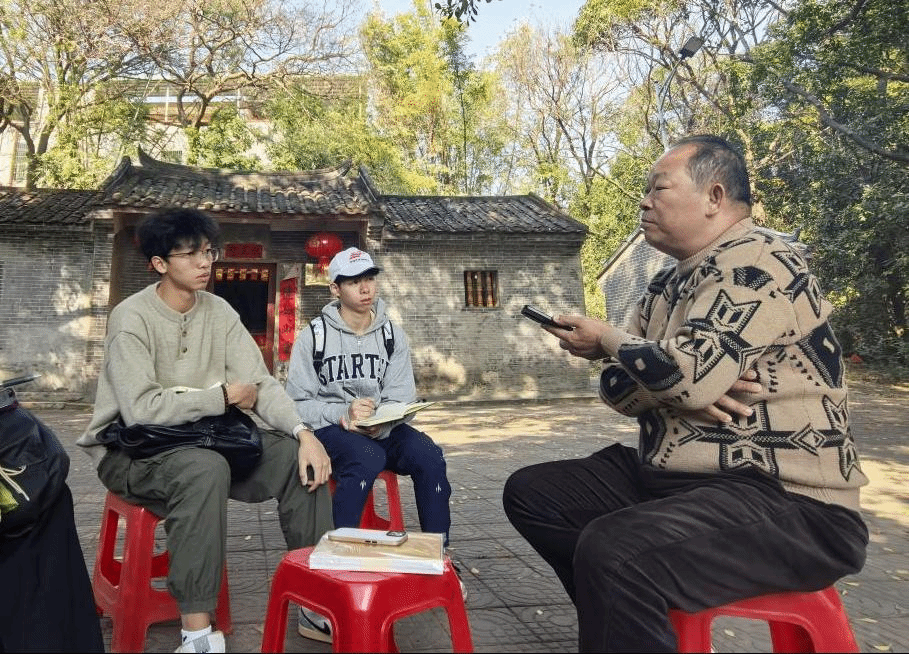 扎金花游戏
