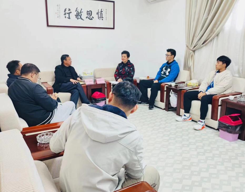 扎金花游戏