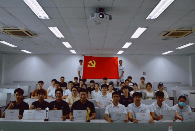 扎金花游戏